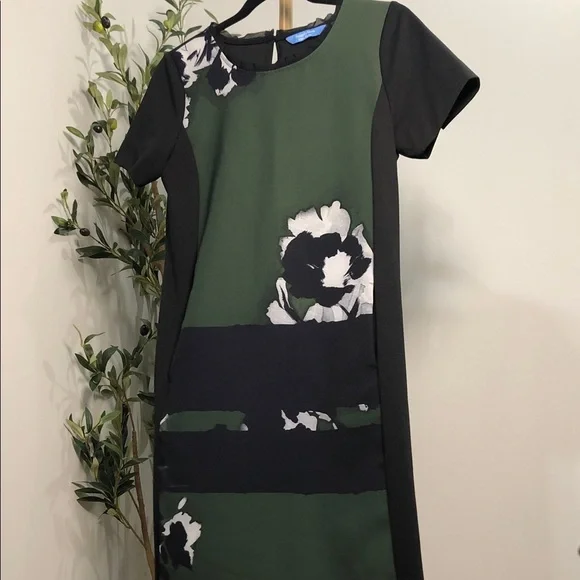 Simply Vera Vera Wang Black and Green Floral Mini Dress (DJ1) - Picture 5 of 7